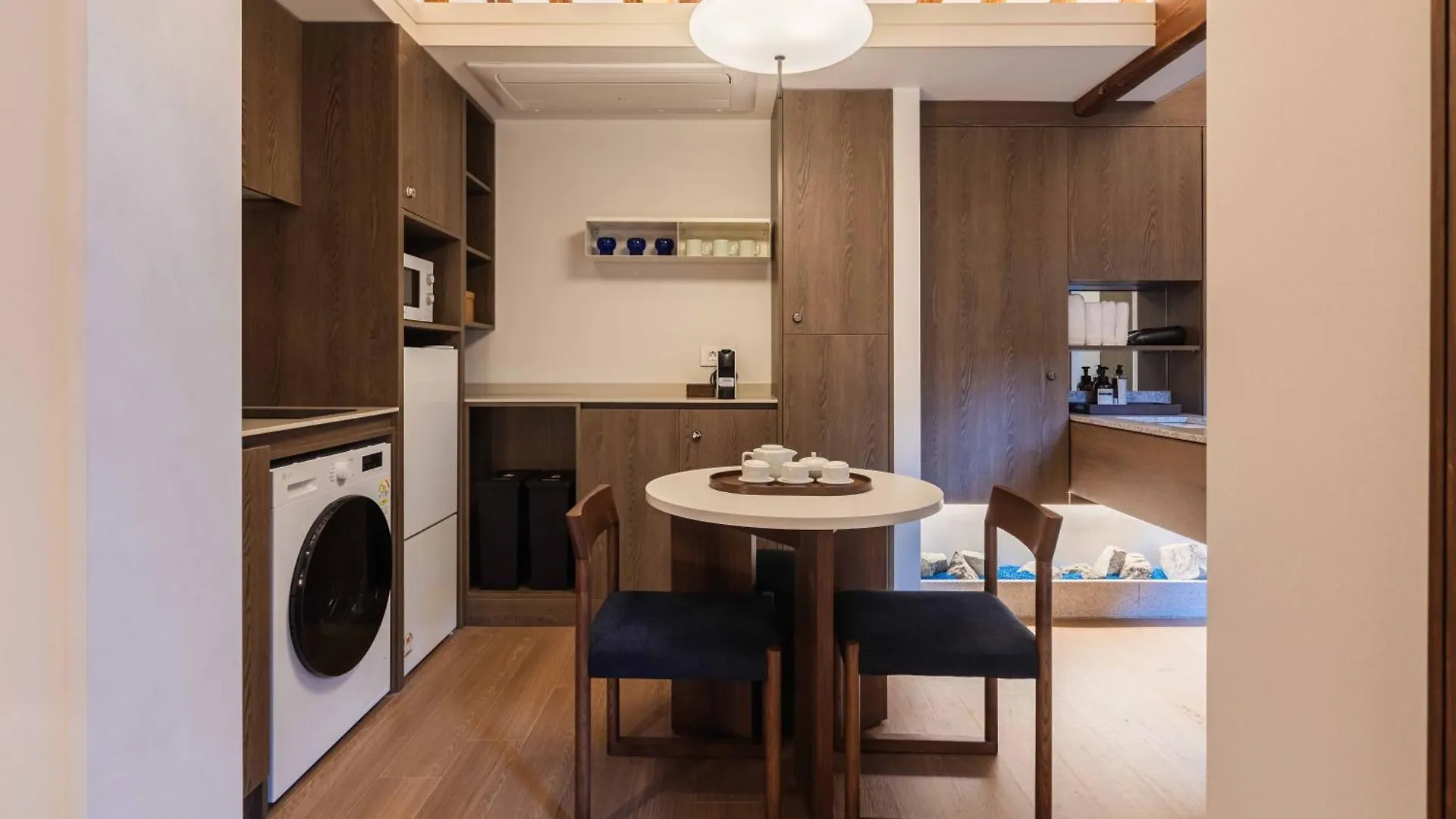 Hanok Stay Blue Dot Seoul Apartment